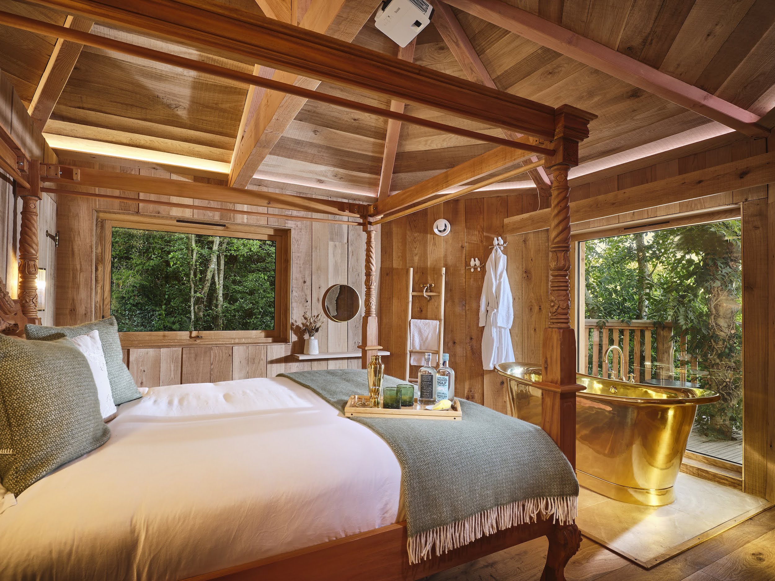 Stay in Nest Treehouse at Sleepy Owl Devon perfect for couples and
